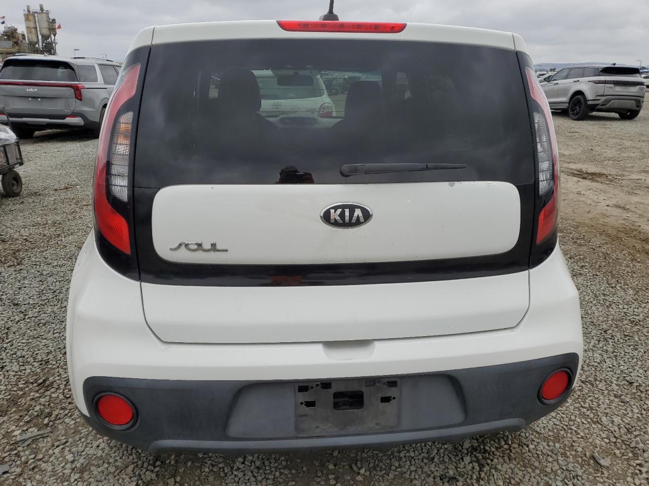 2017 Kia Soul - Image 6