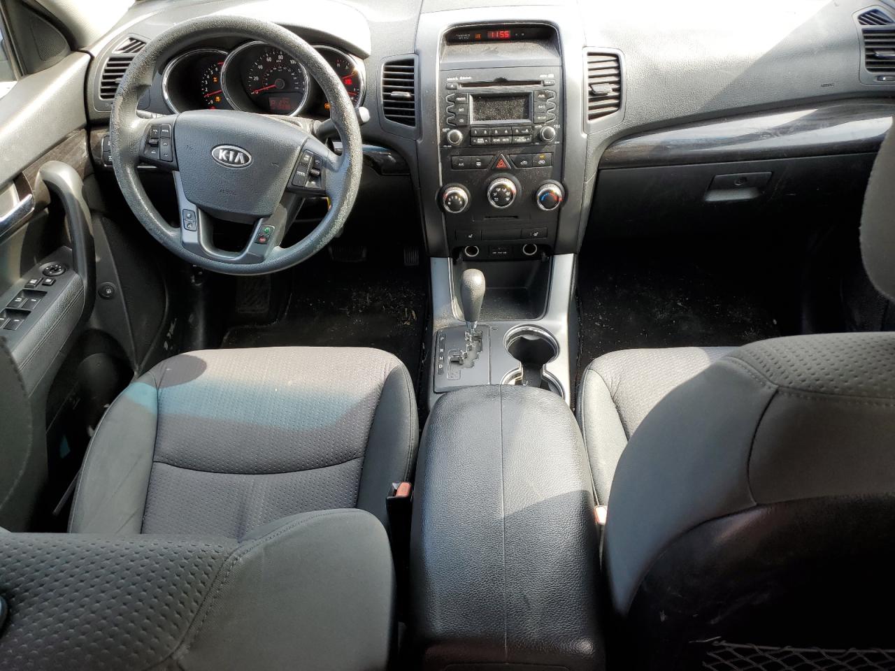 2011 Kia Sorento - Image 8