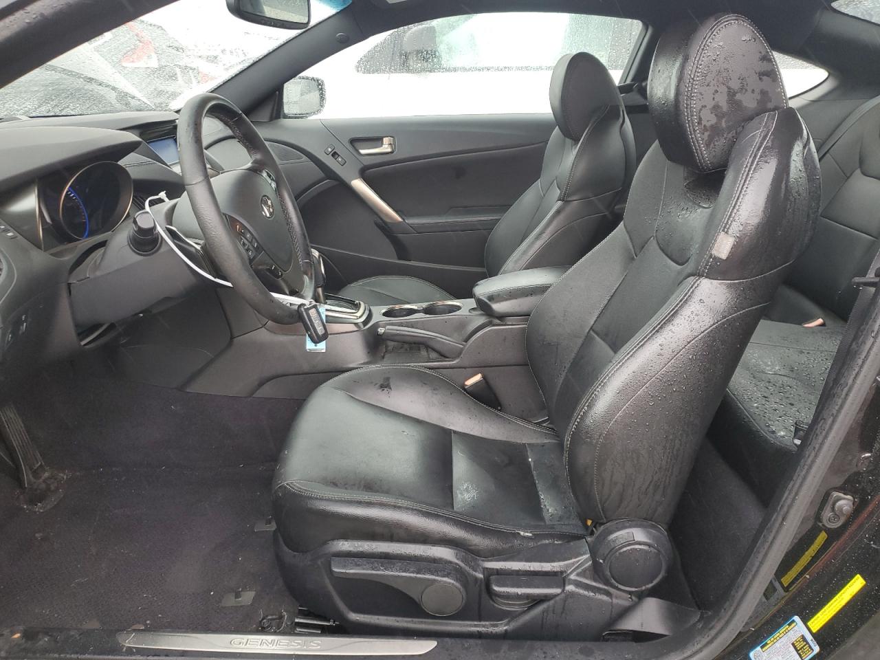 2014 Hyundai Genesis - Image 7