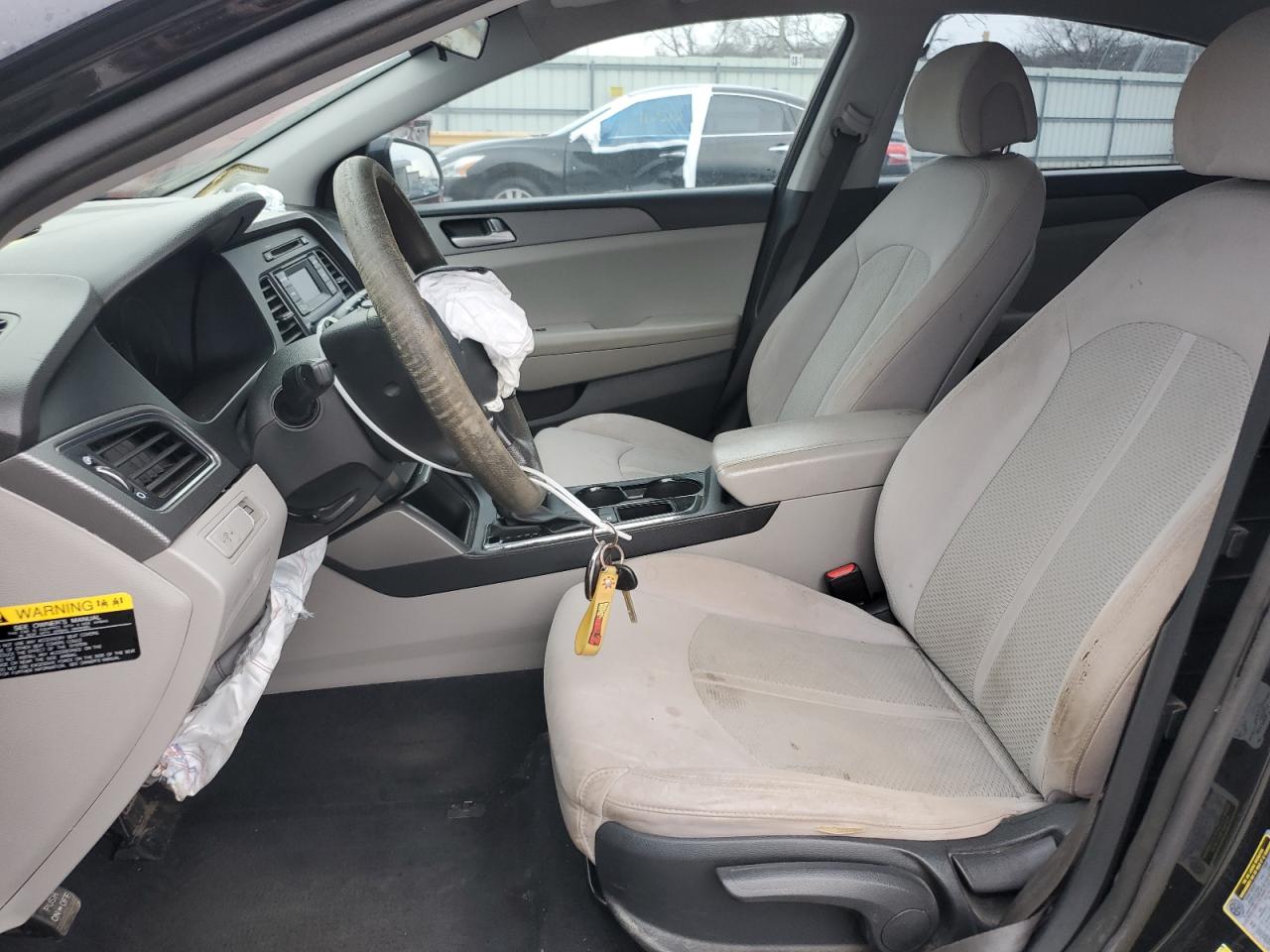 2015 Hyundai Sonata - Image 7