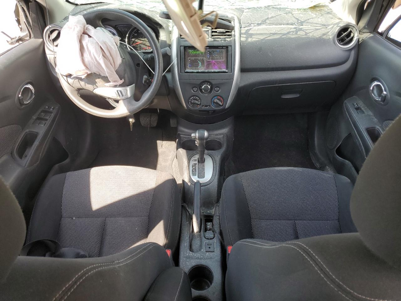 2016 Nissan Versa - Image 8