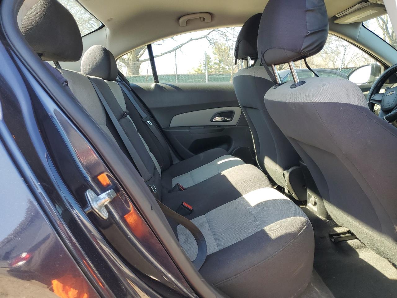 2014 Chevrolet Cruze - Image 10