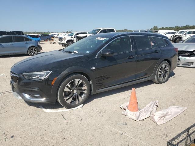 2018 Buick Regal Tourx Essence