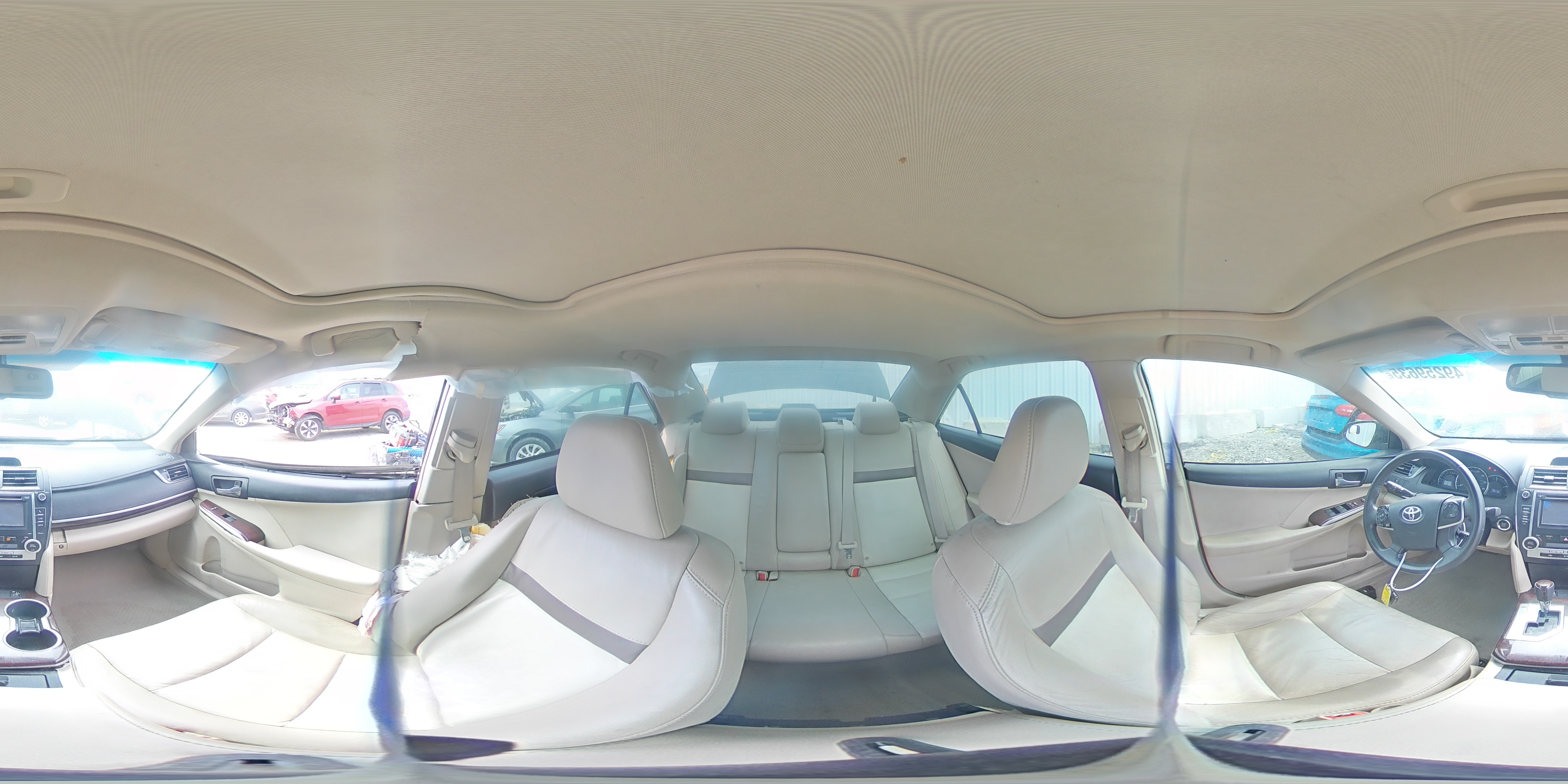 2012 Toyota Camry - Image 15