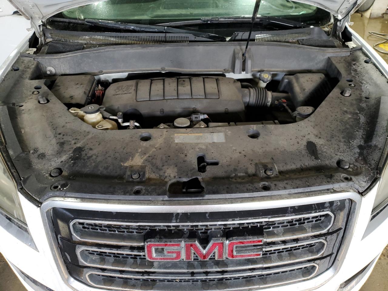 2016 GMC Acadia - Image 12