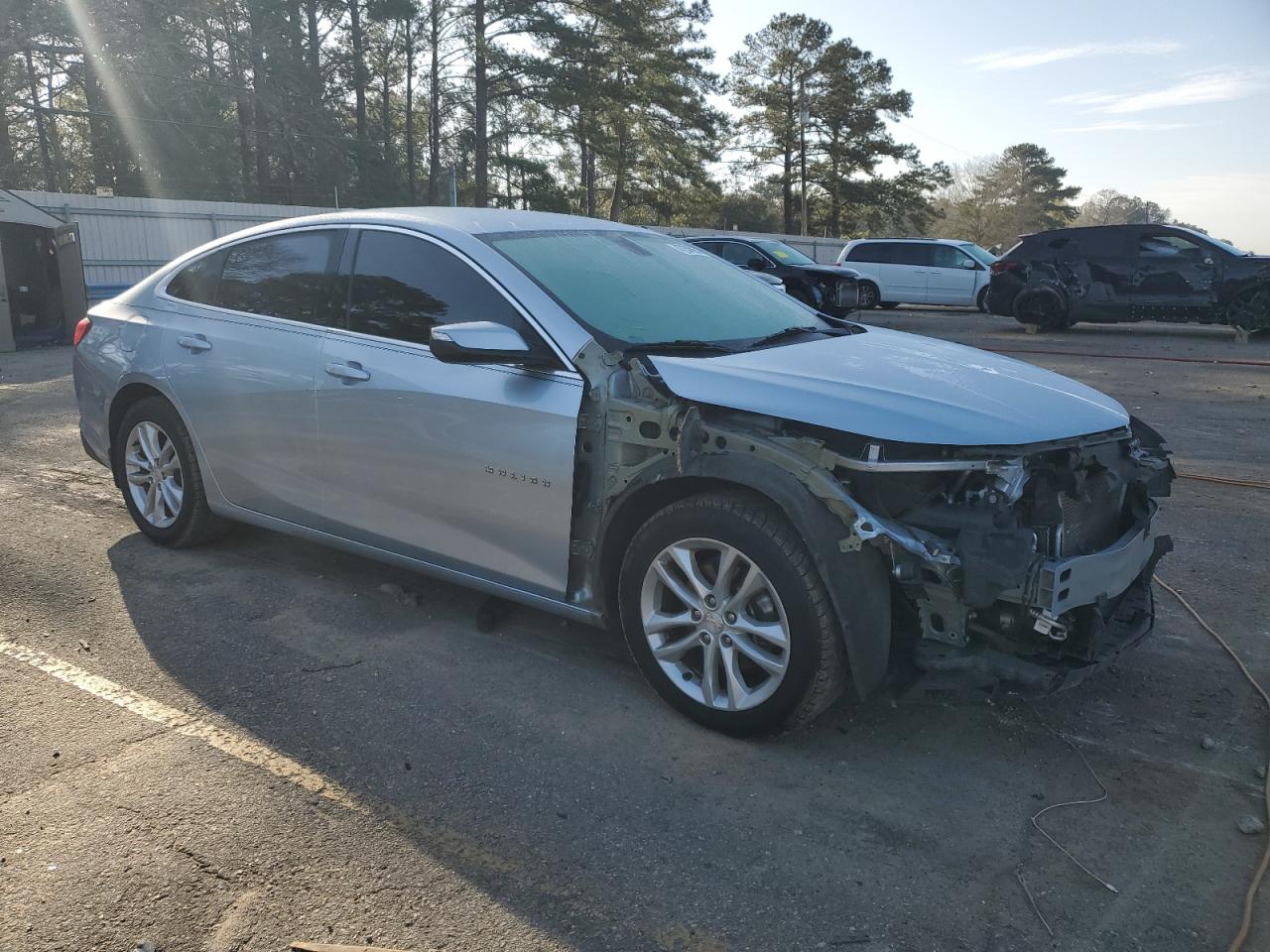 2017 Chevrolet Malibu - Image 4