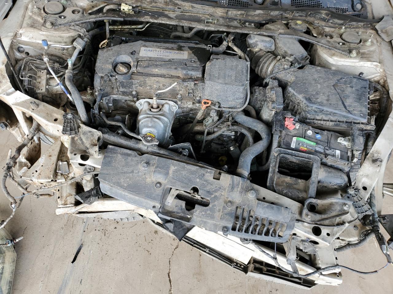 2015 Honda Accord - Image 13
