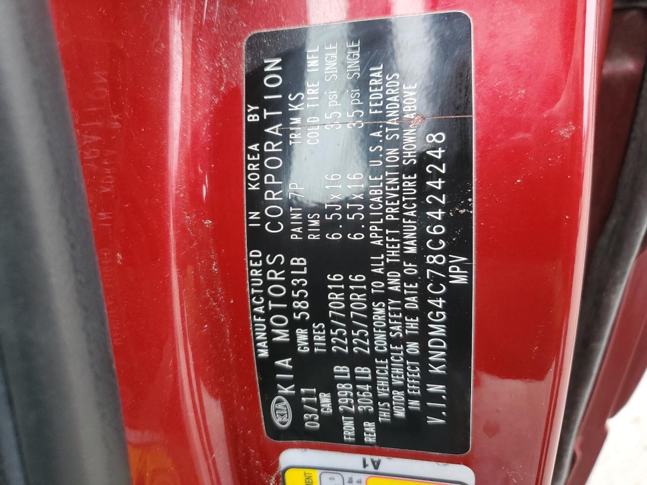 2012 Kia Sedona - Image 14