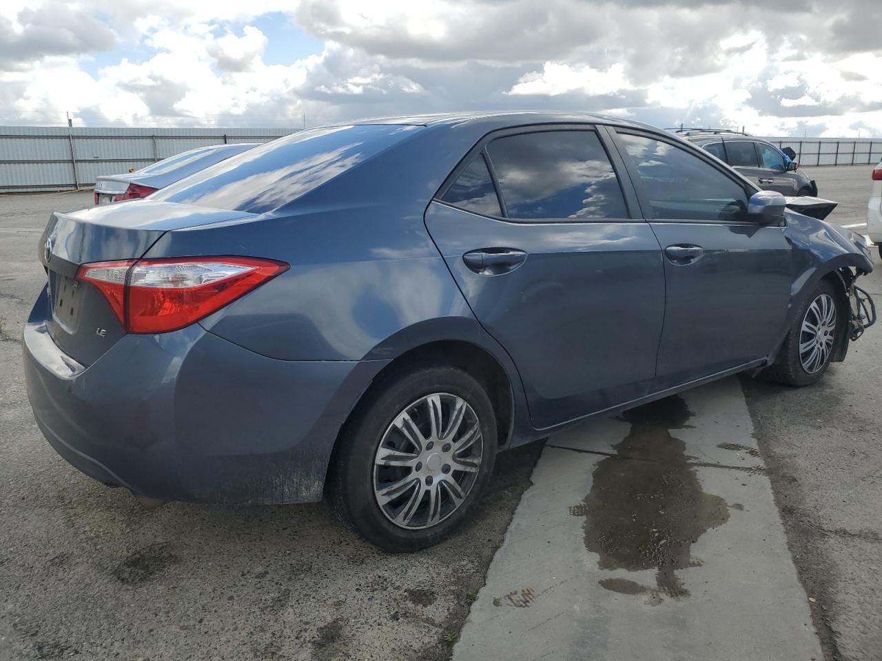 2015 Toyota Corolla - Image 3