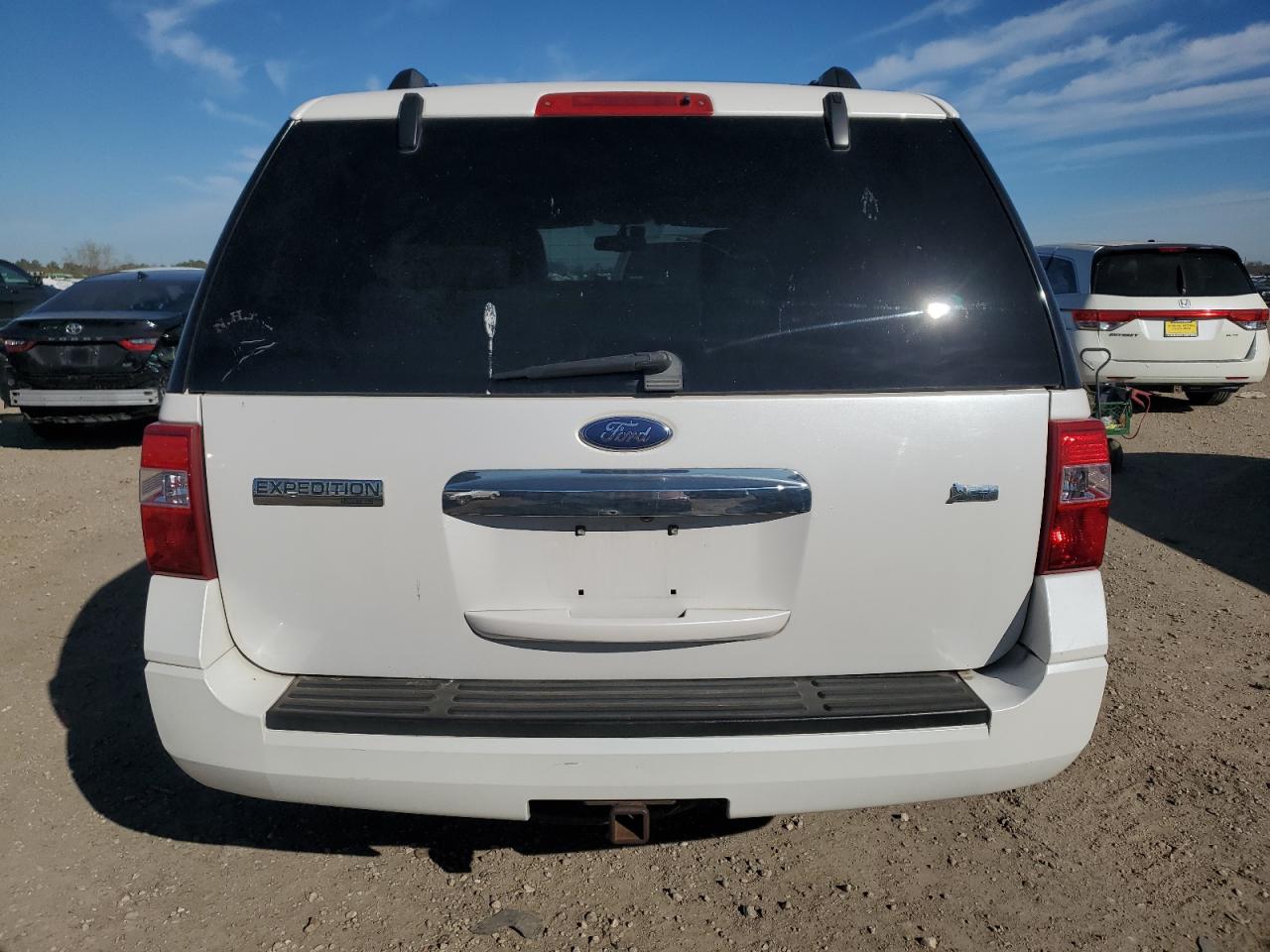 2010 Ford Expedition - Image 6