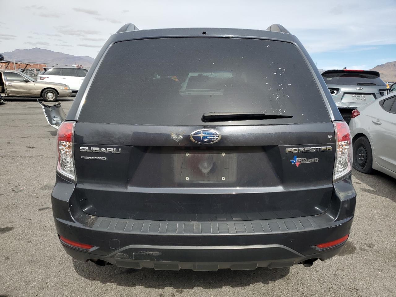 2010 Subaru Forester - Image 6