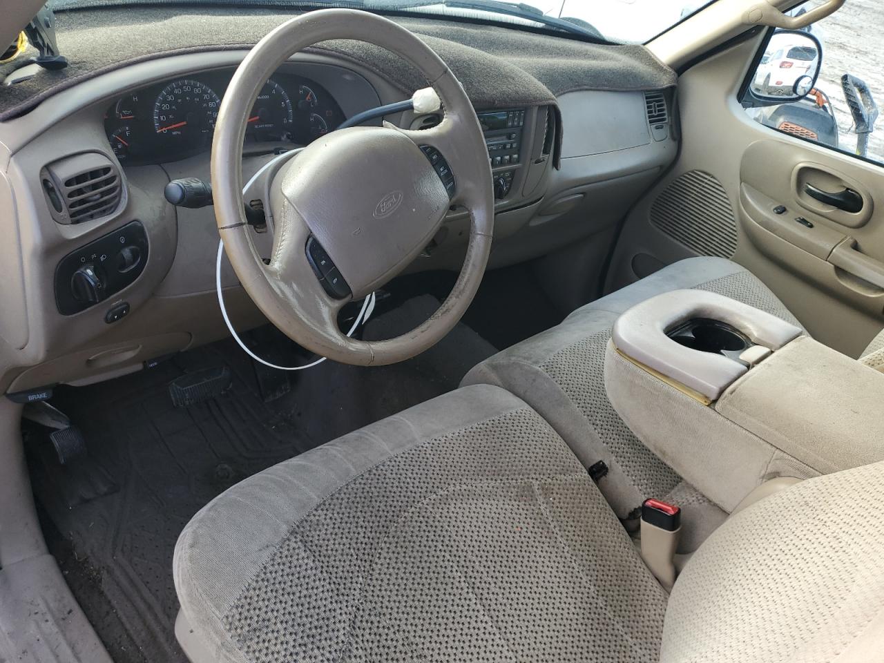 2001 Ford F-150 - Image 8
