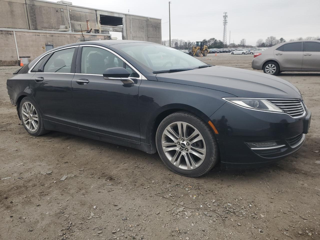 2014 Lincoln MKZ - Image 4