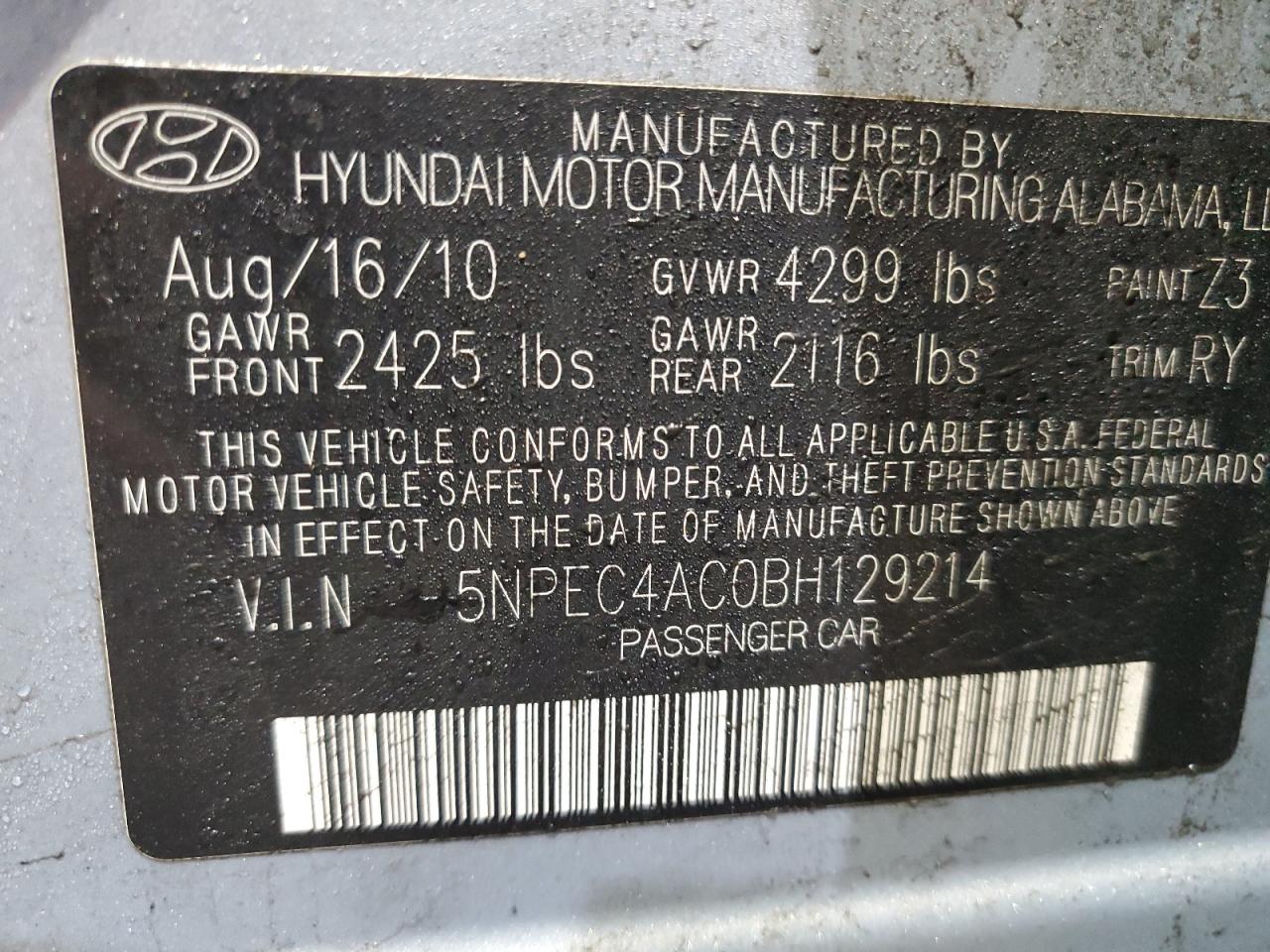 2011 Hyundai Sonata - Image 12