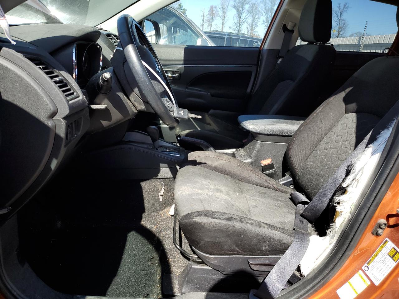 2021 Mitsubishi Outlander - Image 7