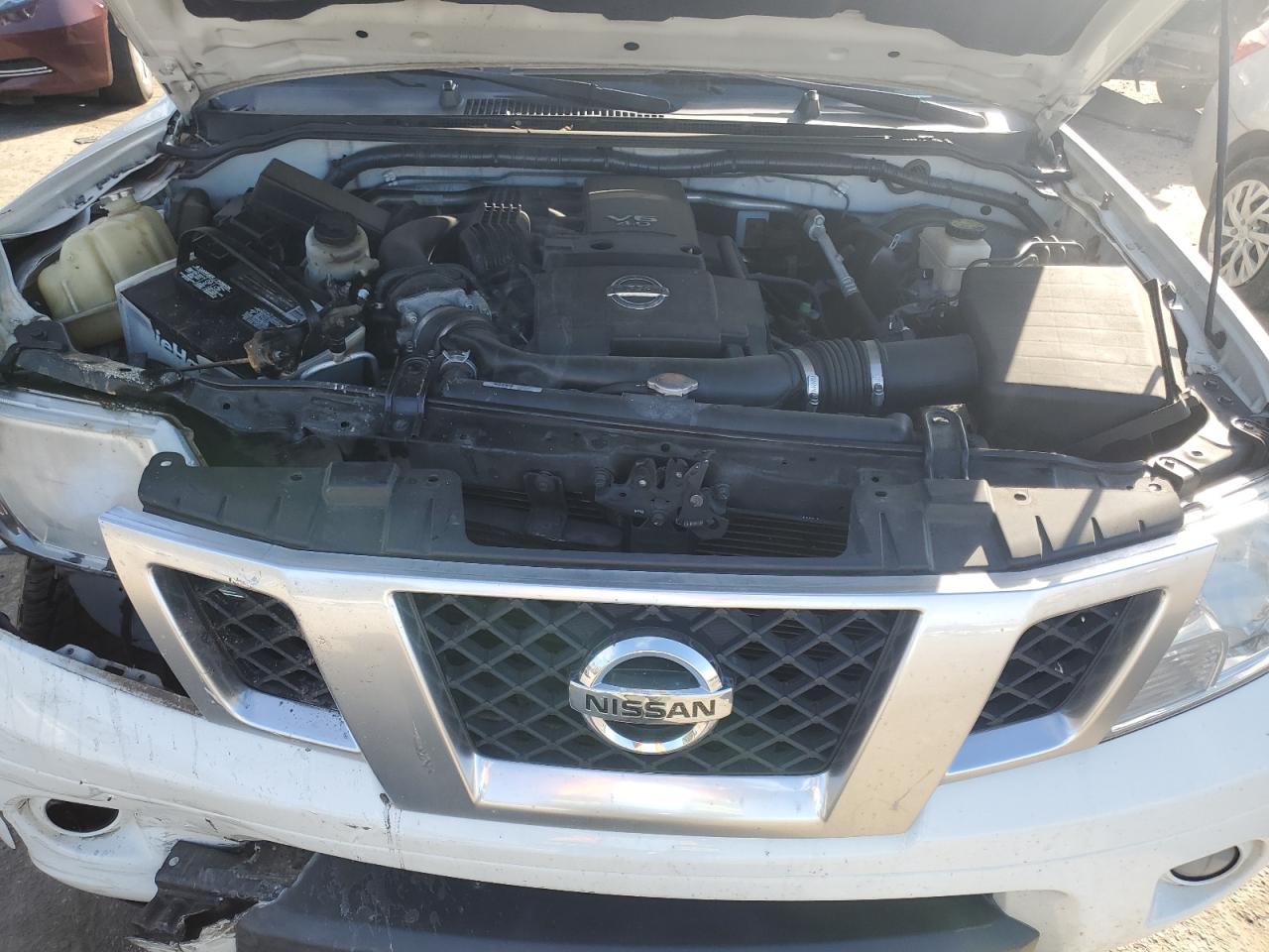 2015 Nissan Navara (Frontier) - Image 11