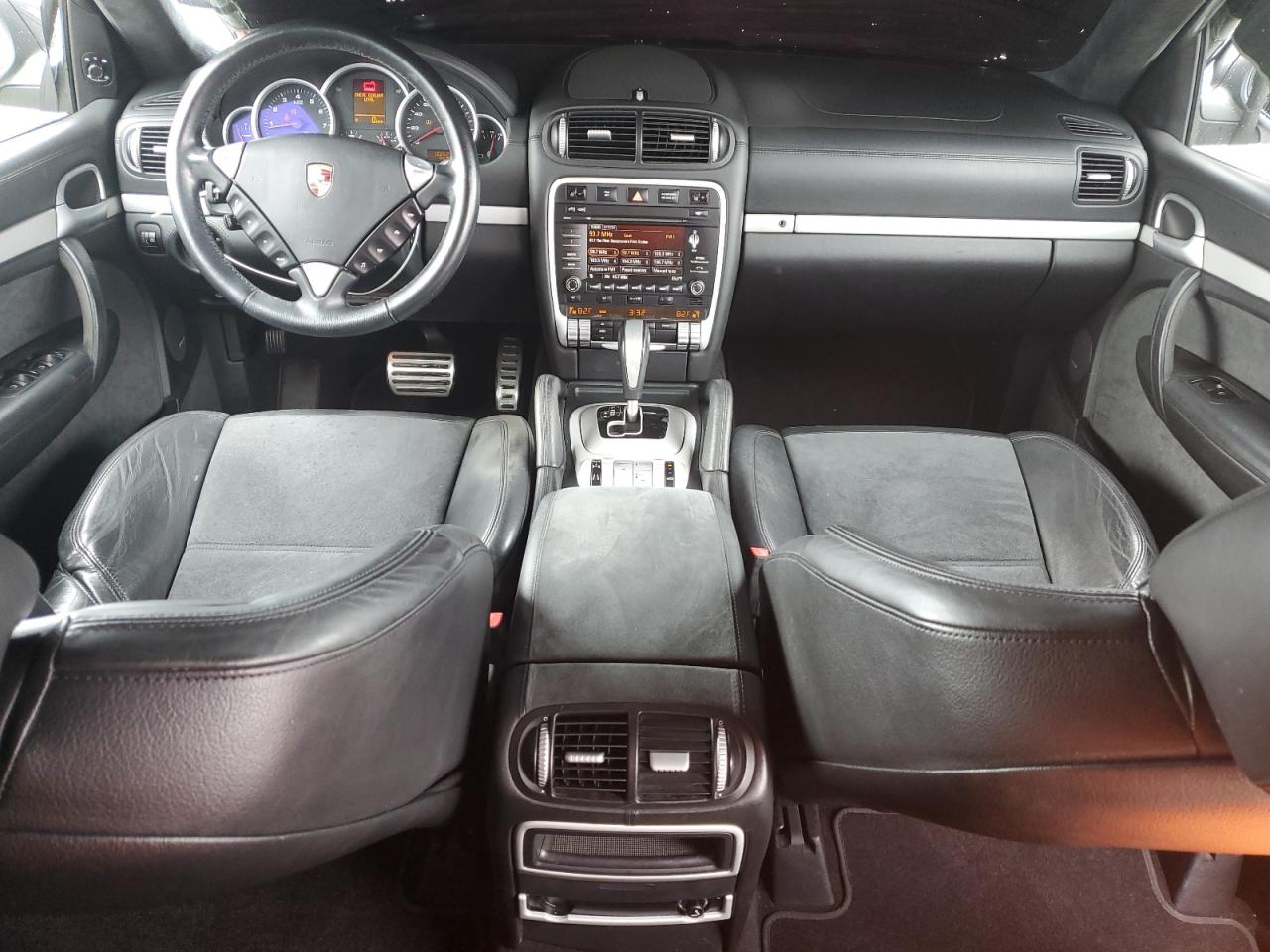 2009 Porsche Cayenne - Image 8