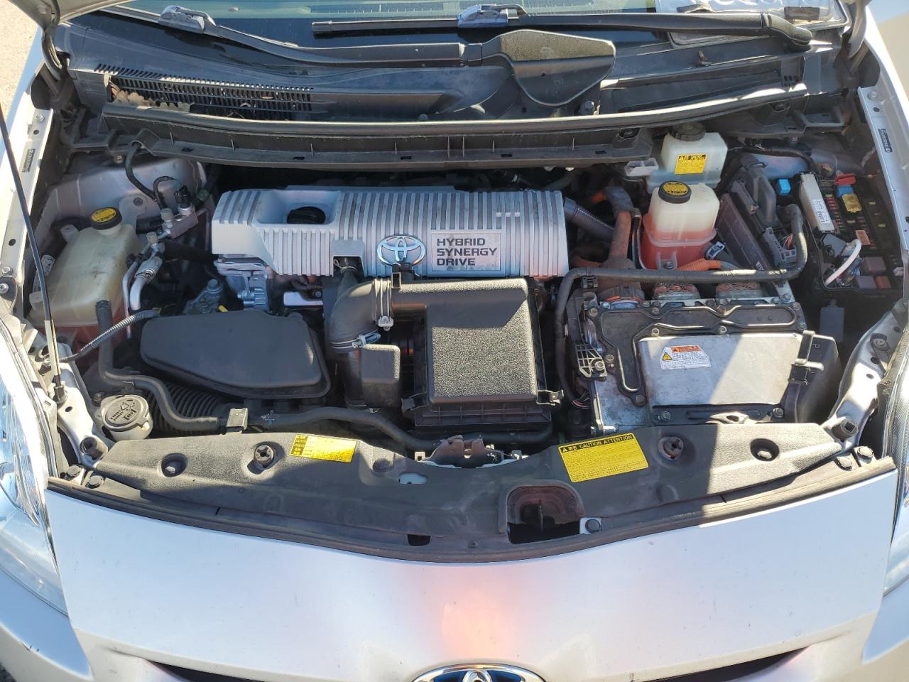 2010 Toyota Prius - Image 13