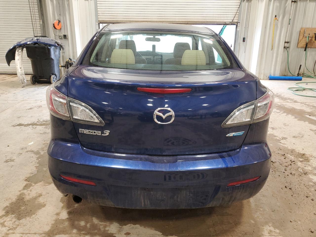 2012 Mazda 3 - Image 6