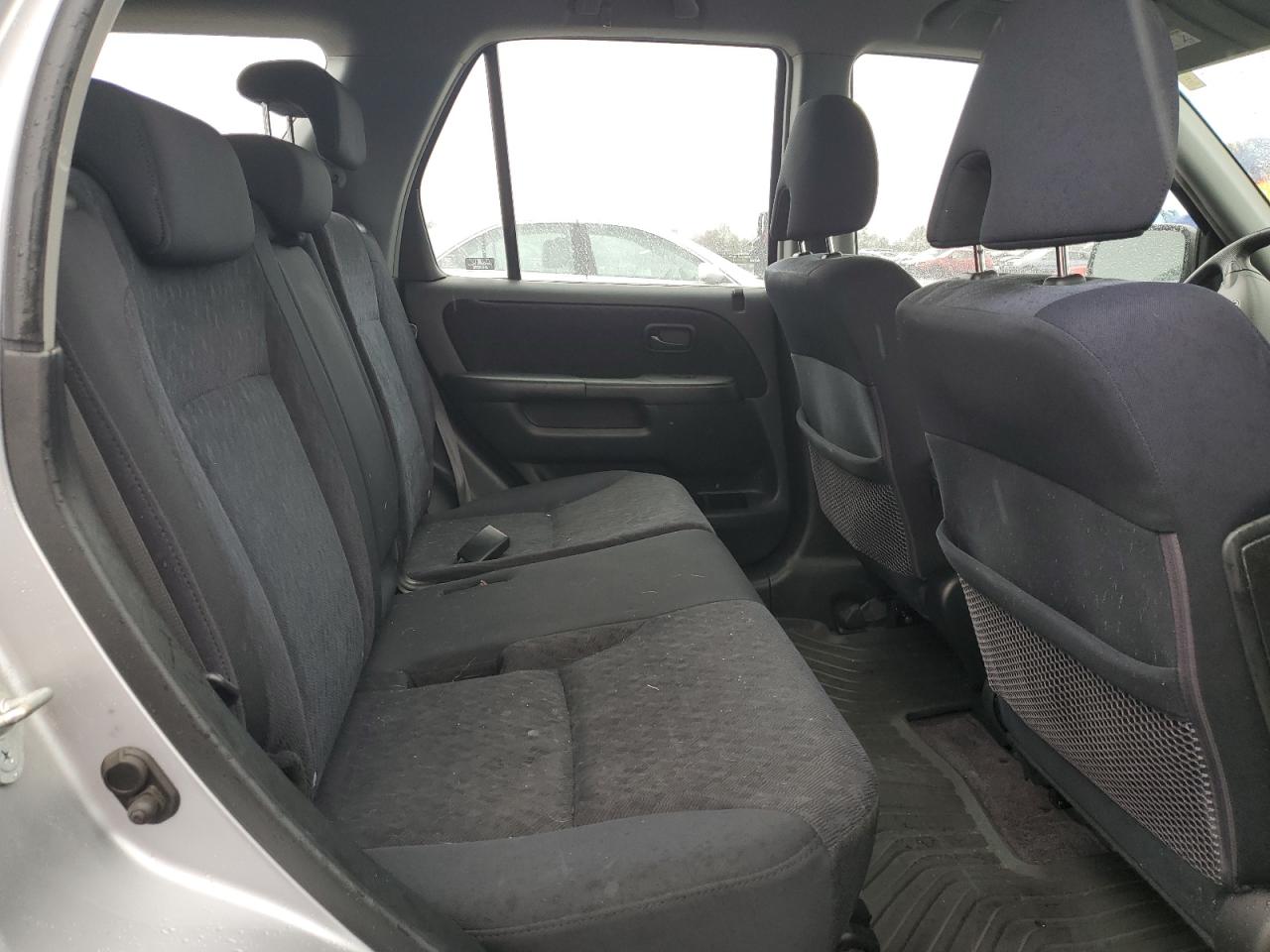 2005 Honda CR-V - Image 11