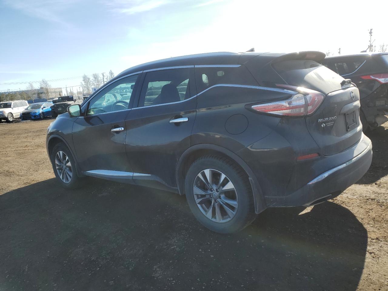 2015 Nissan Murano - Image 2