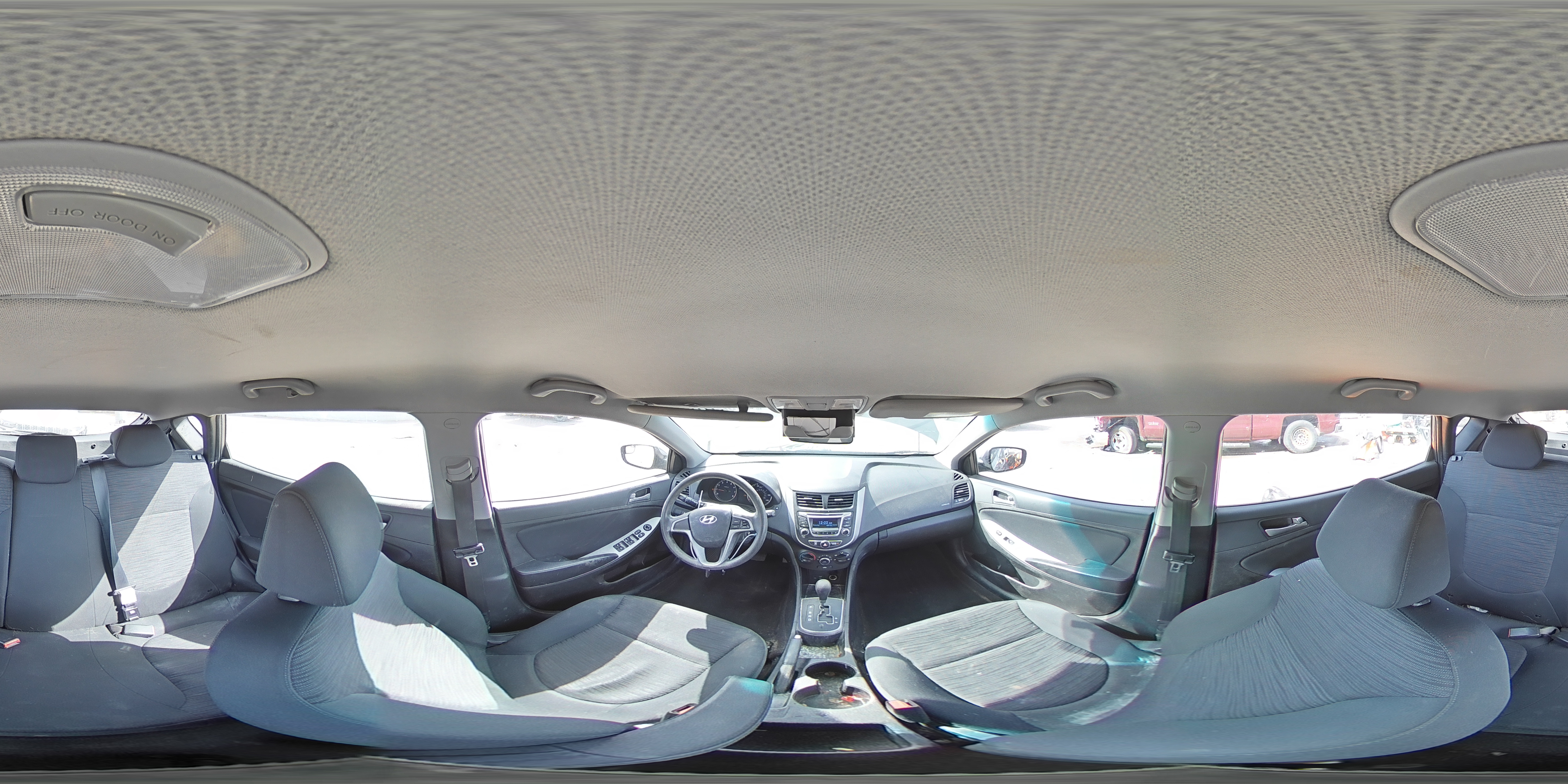 2015 Hyundai Accent - Image 12