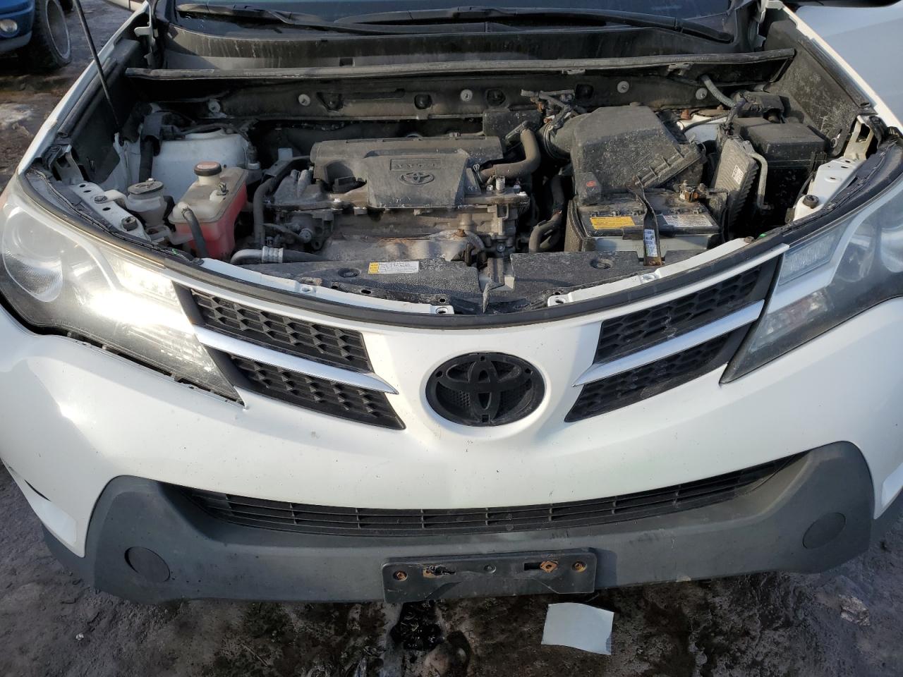 2015 Toyota RAV 4 - Image 12