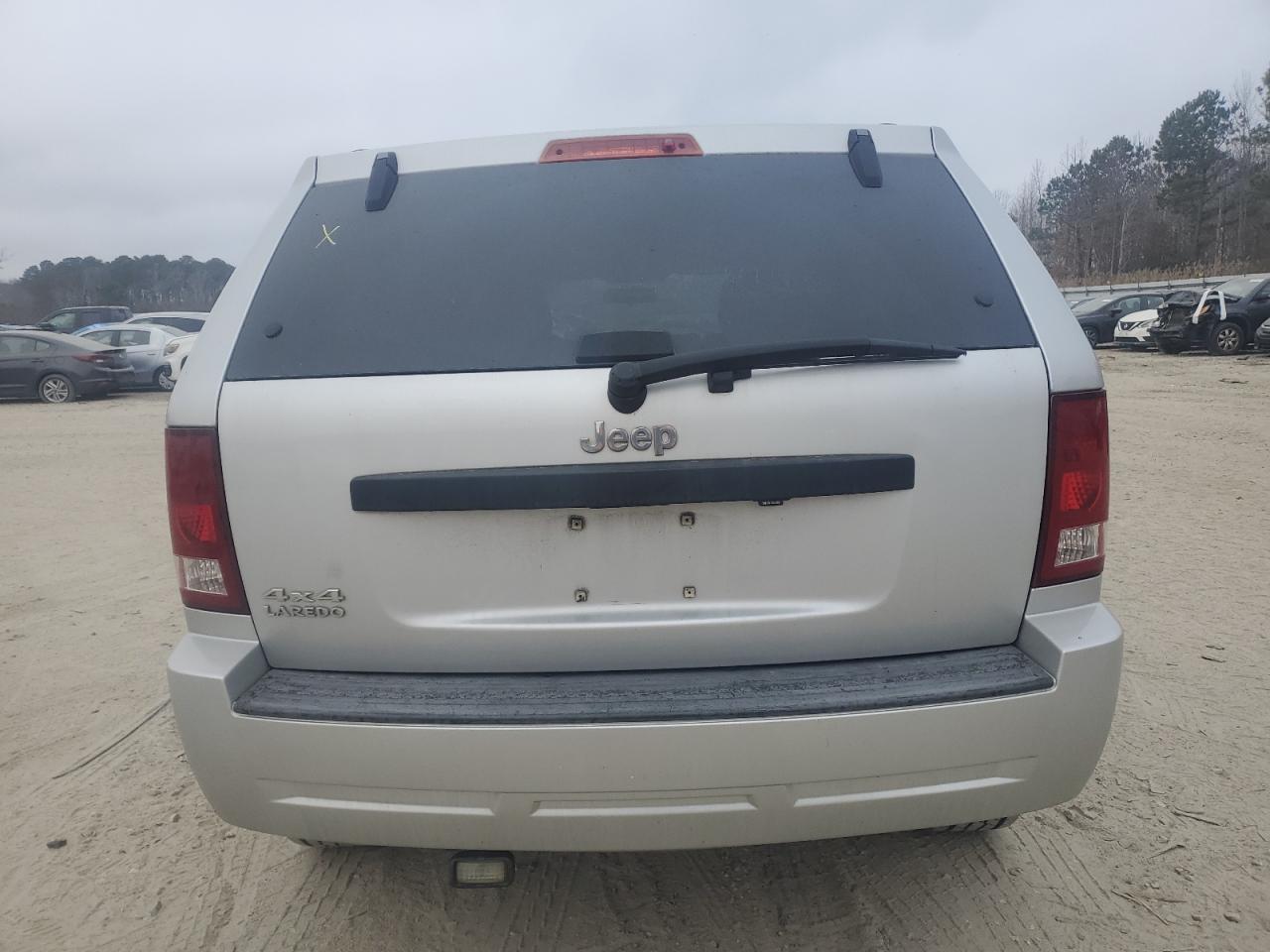 2007 Jeep Grand Cherokee Laredo VIN: 1J8GR48K87C607816 Lot: 49231545