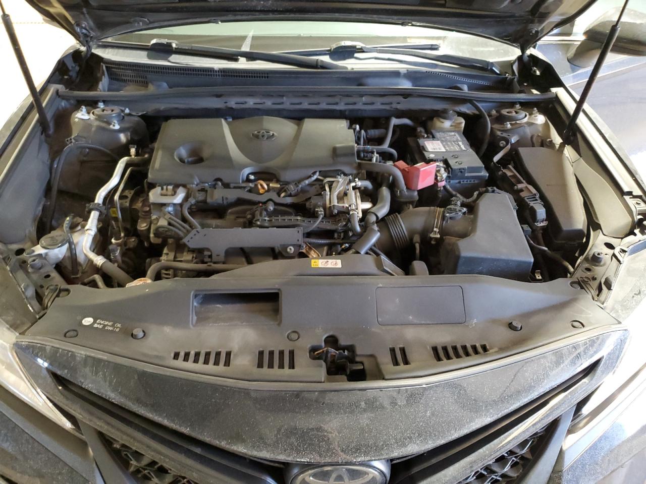 2020 Toyota Camry - Image 11