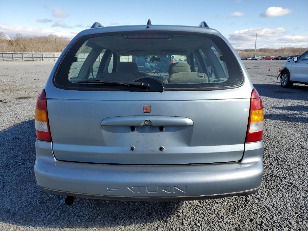 2001 Saturn LW - Image 6