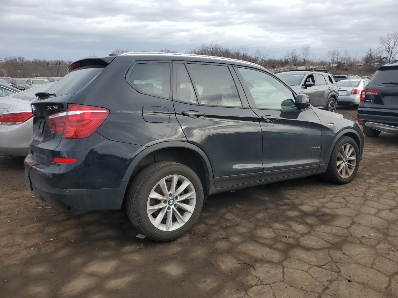 2017 BMW X3 - Image 3