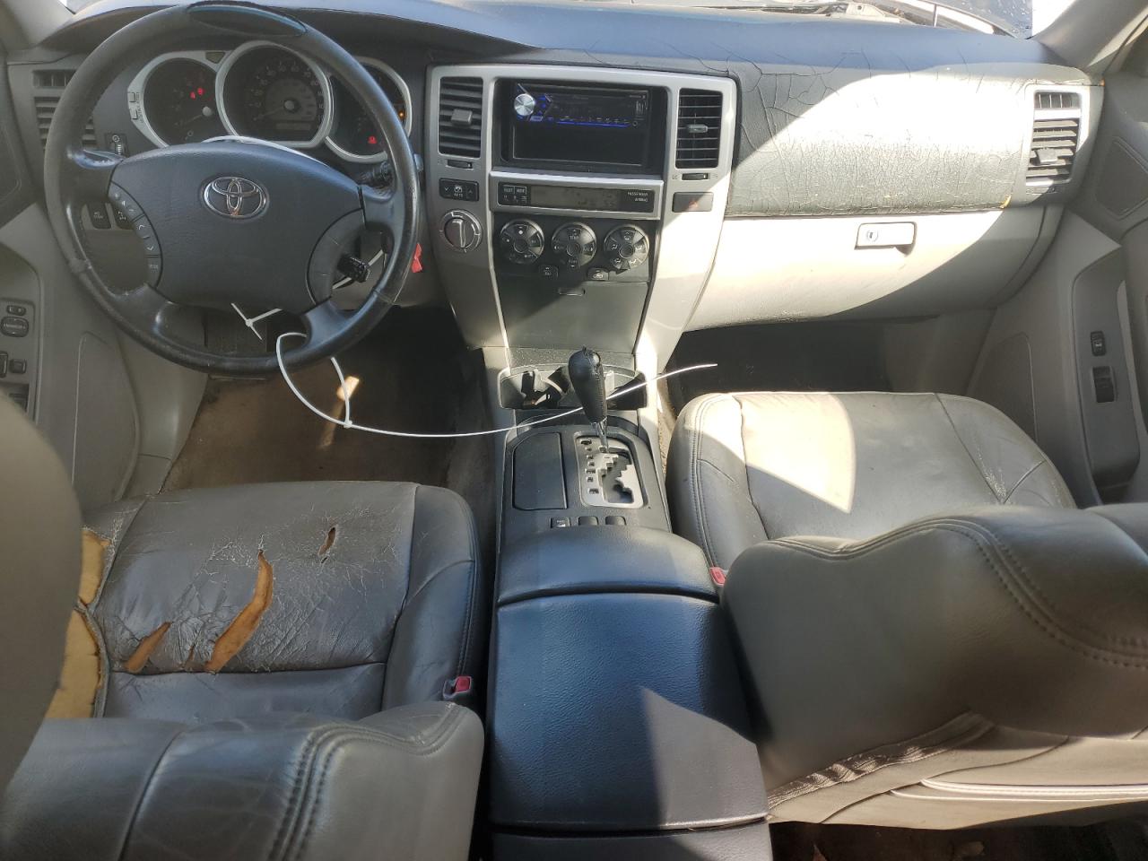 2005 Toyota 4Runner - Image 8