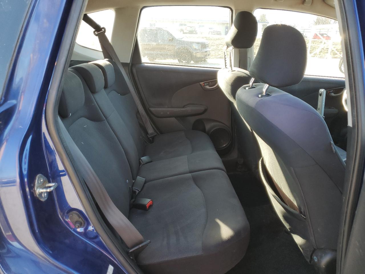 2009 Honda Fit - Image 11
