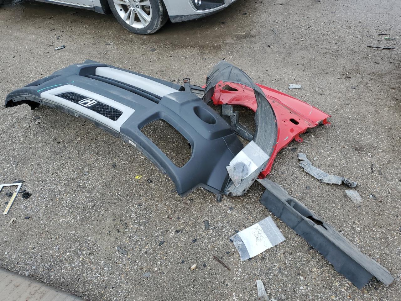 2005 Honda Element - Image 13