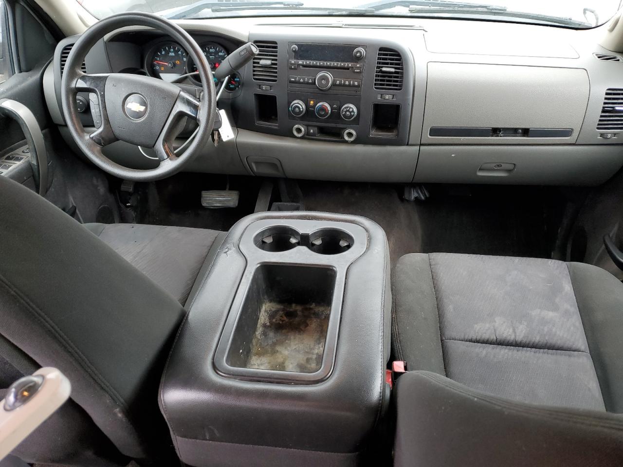 2011 Chevrolet Silverado - Image 8
