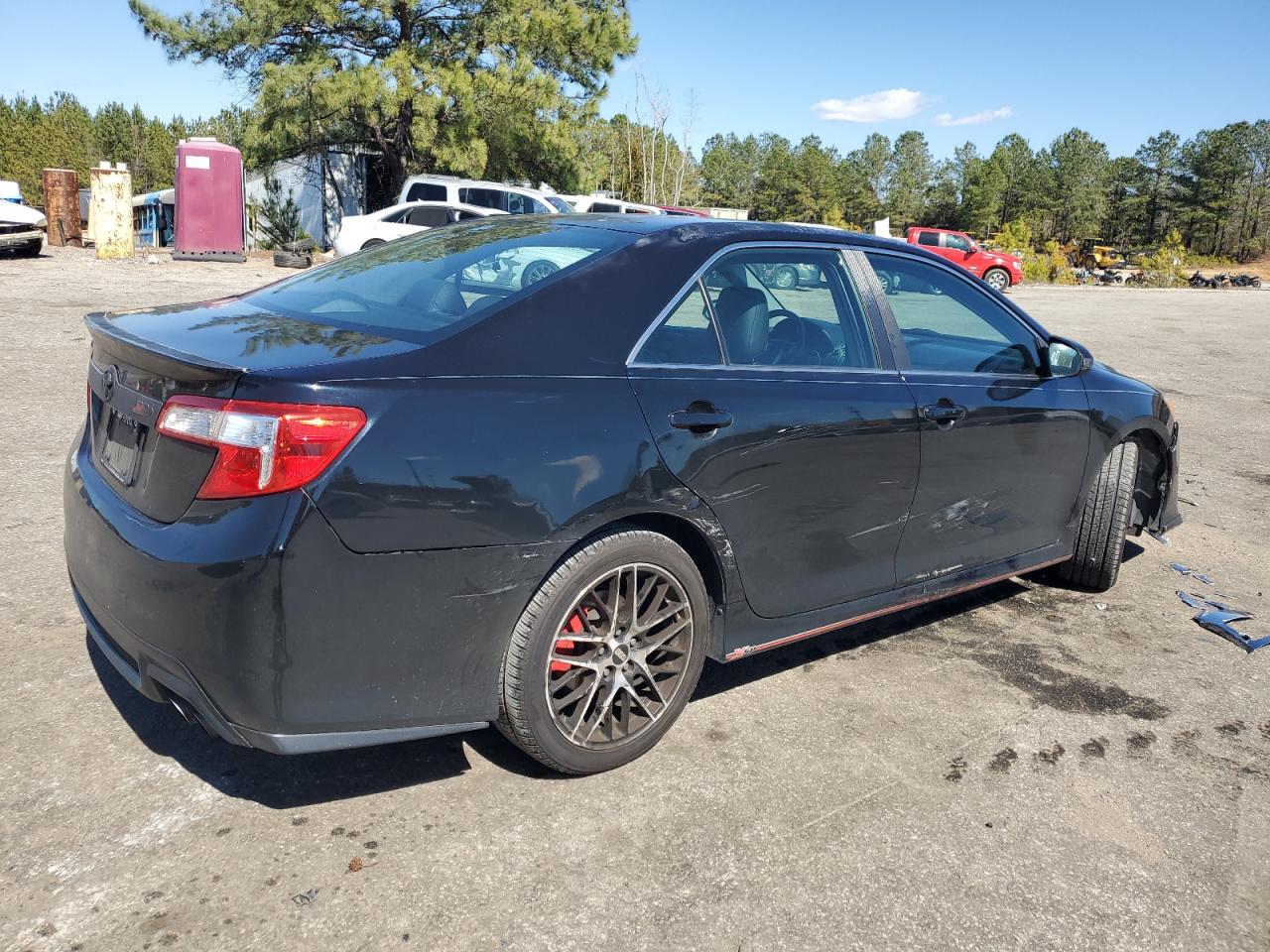 2014 Toyota Camry - Image 3