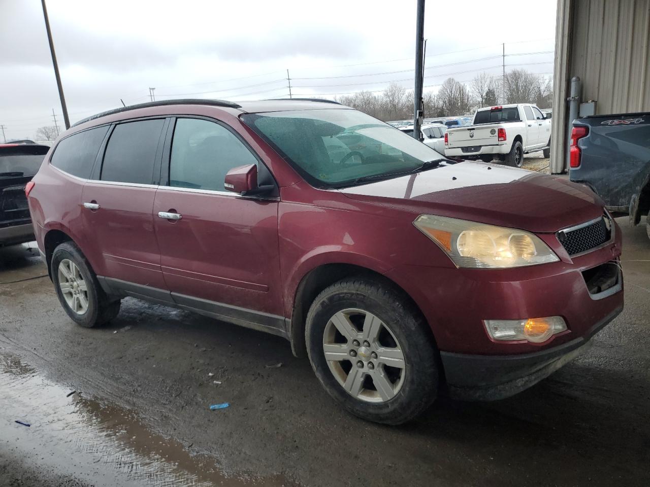 2011 Chevrolet Traverse - Image 4
