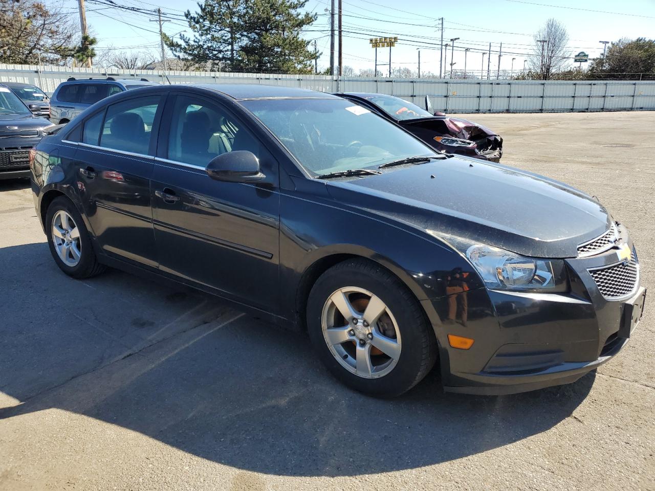 2014 Chevrolet Cruze - Image 4