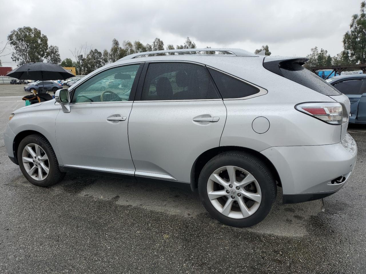 2010 Lexus RX - Image 2