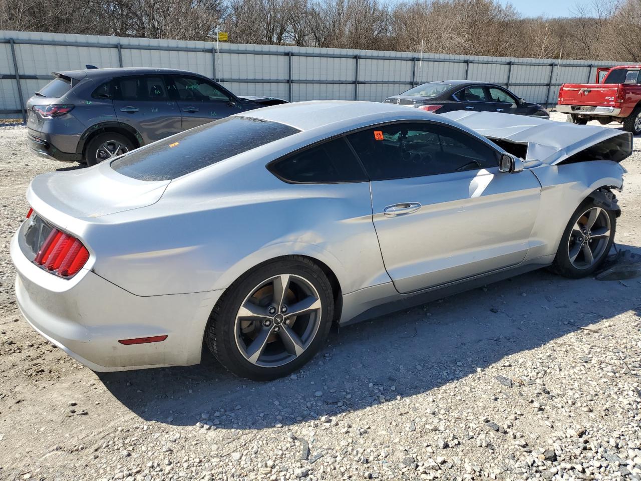 2015 Ford Mustang - Image 3