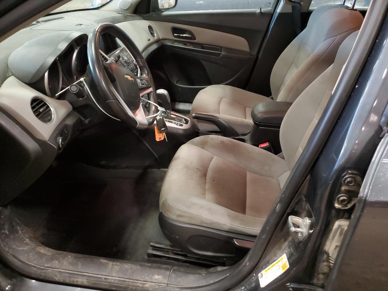 2013 Chevrolet Cruze - Image 7