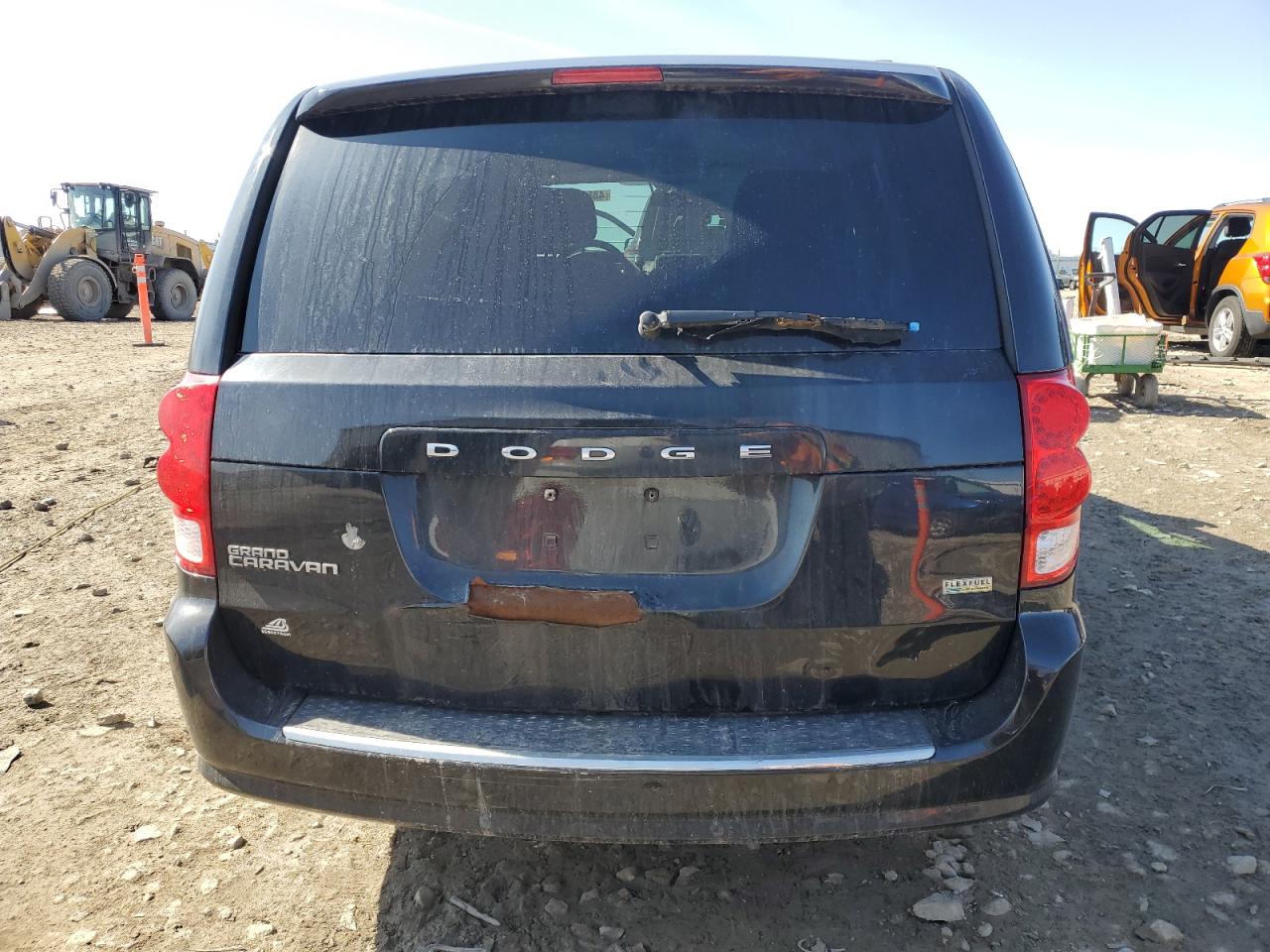 2013 Dodge Caravan - Image 6