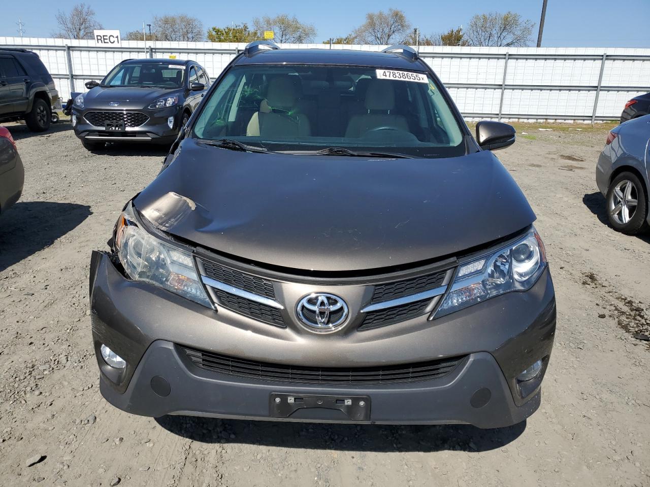2015 Toyota RAV 4 - Image 5
