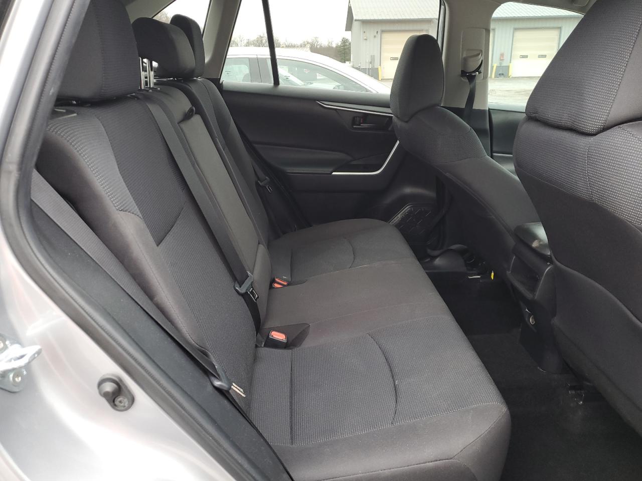 2021 Toyota RAV 4 - Image 11