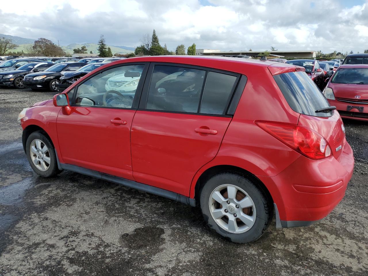 2007 Nissan Versa - Image 2