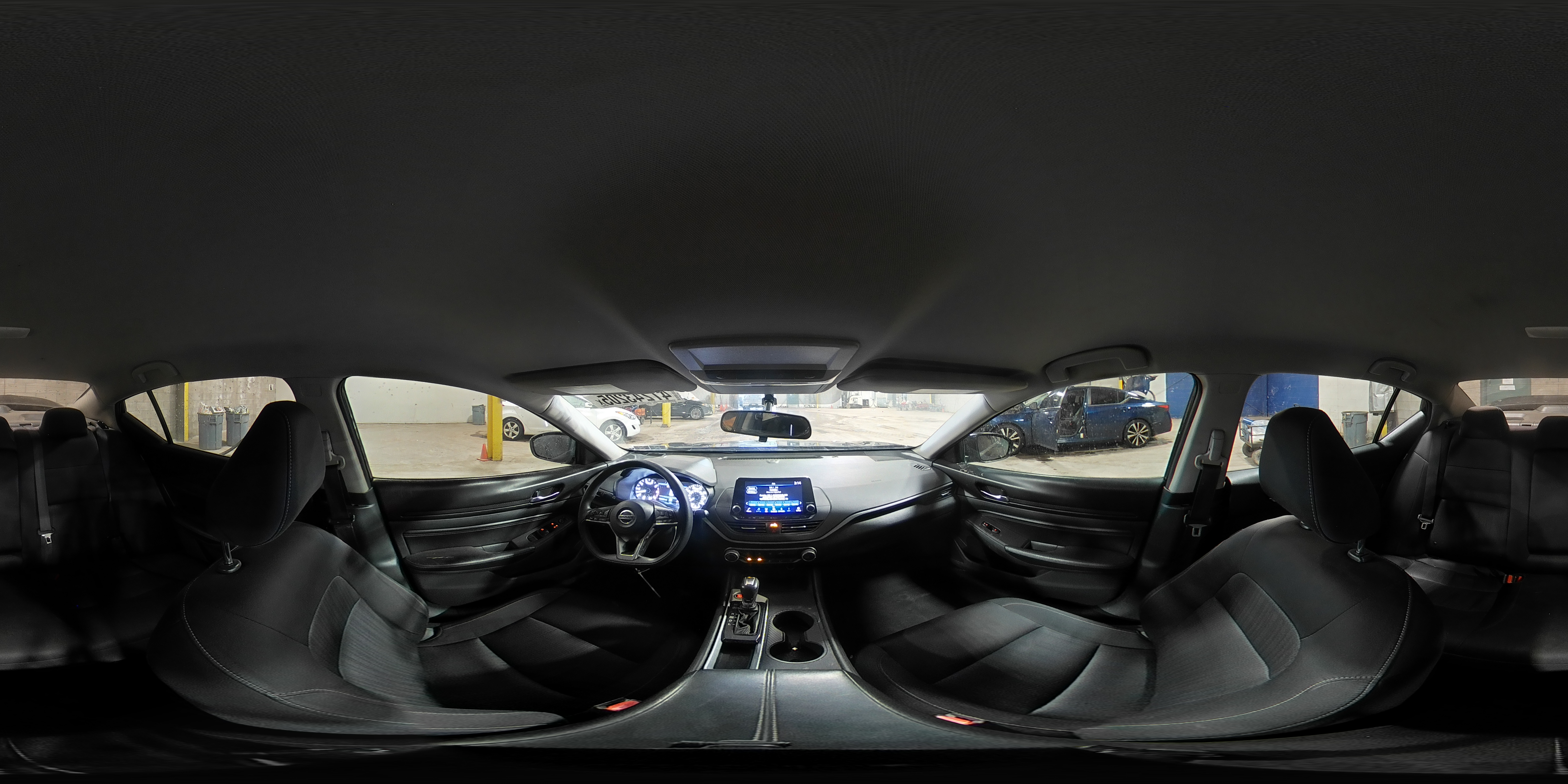 2019 Nissan Altima - Image 12