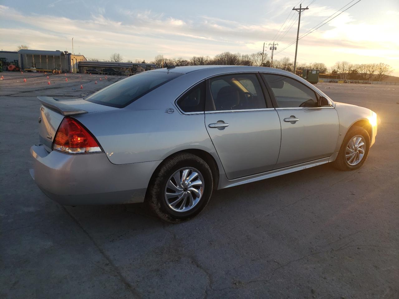 2009 Chevrolet Impala - Image 3