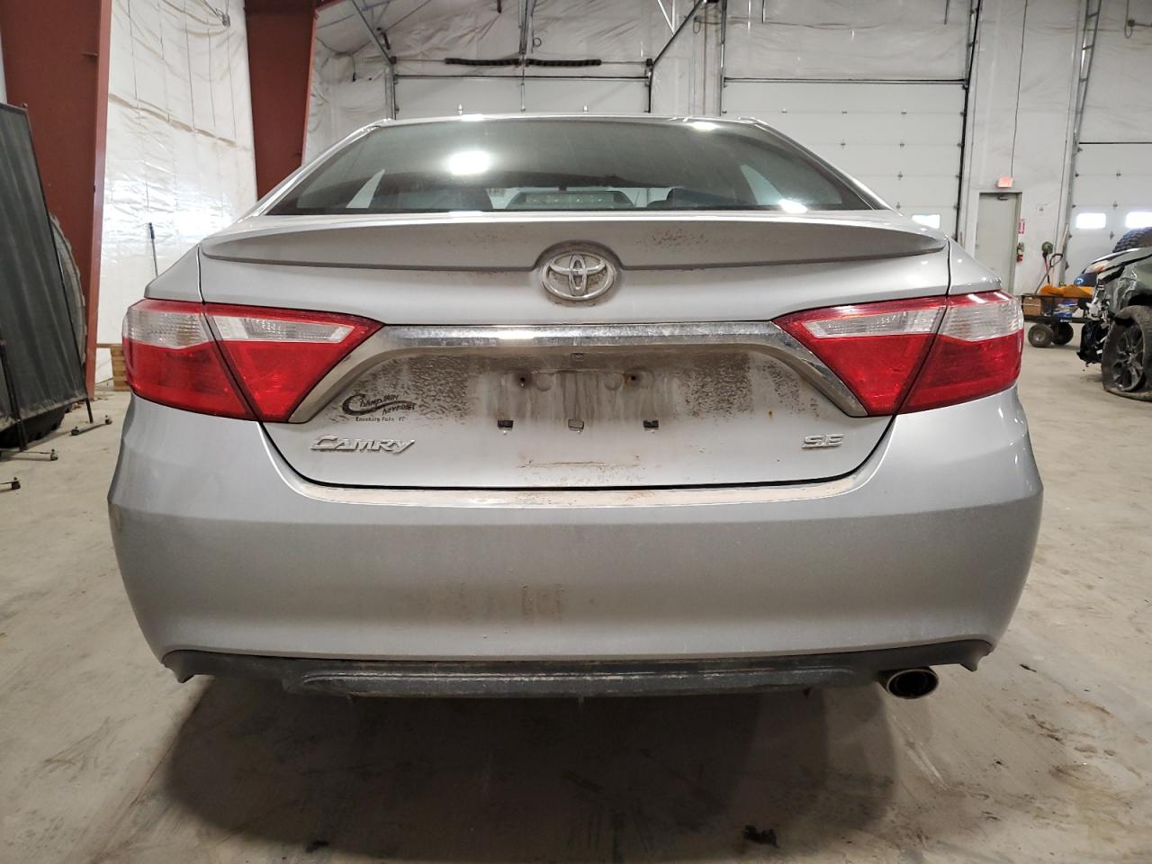 2015 Toyota Camry - Image 6
