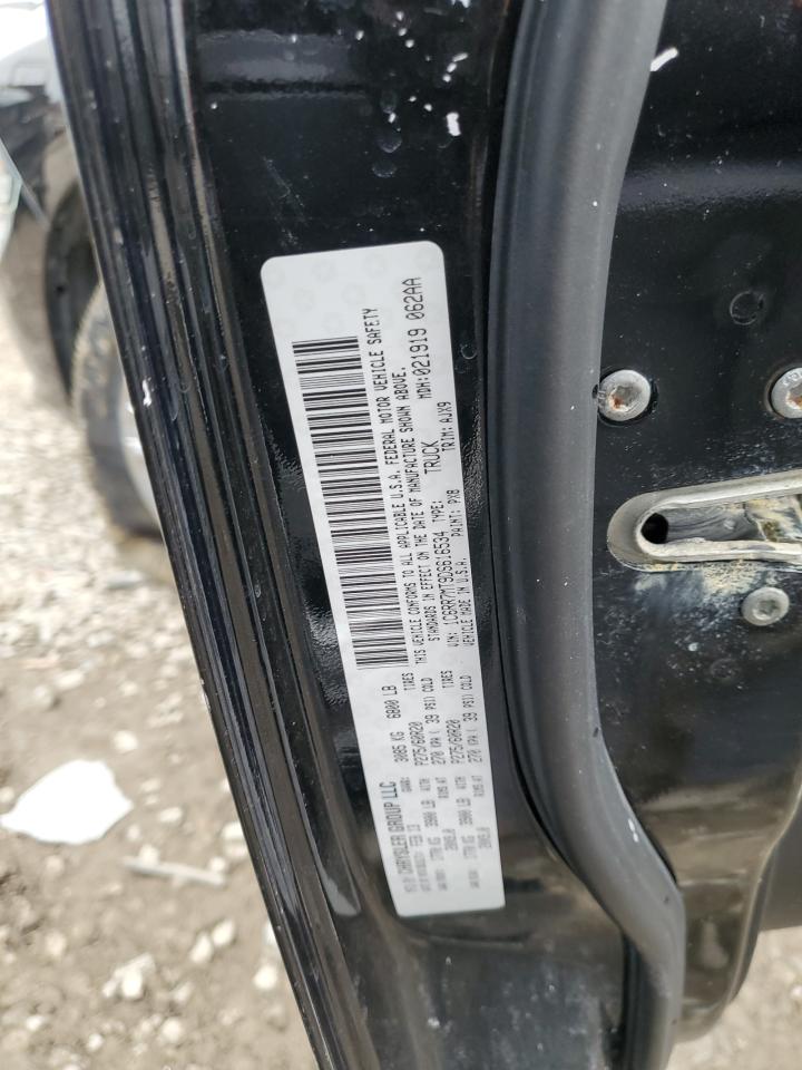 2013 RAM 1500 - Image 12