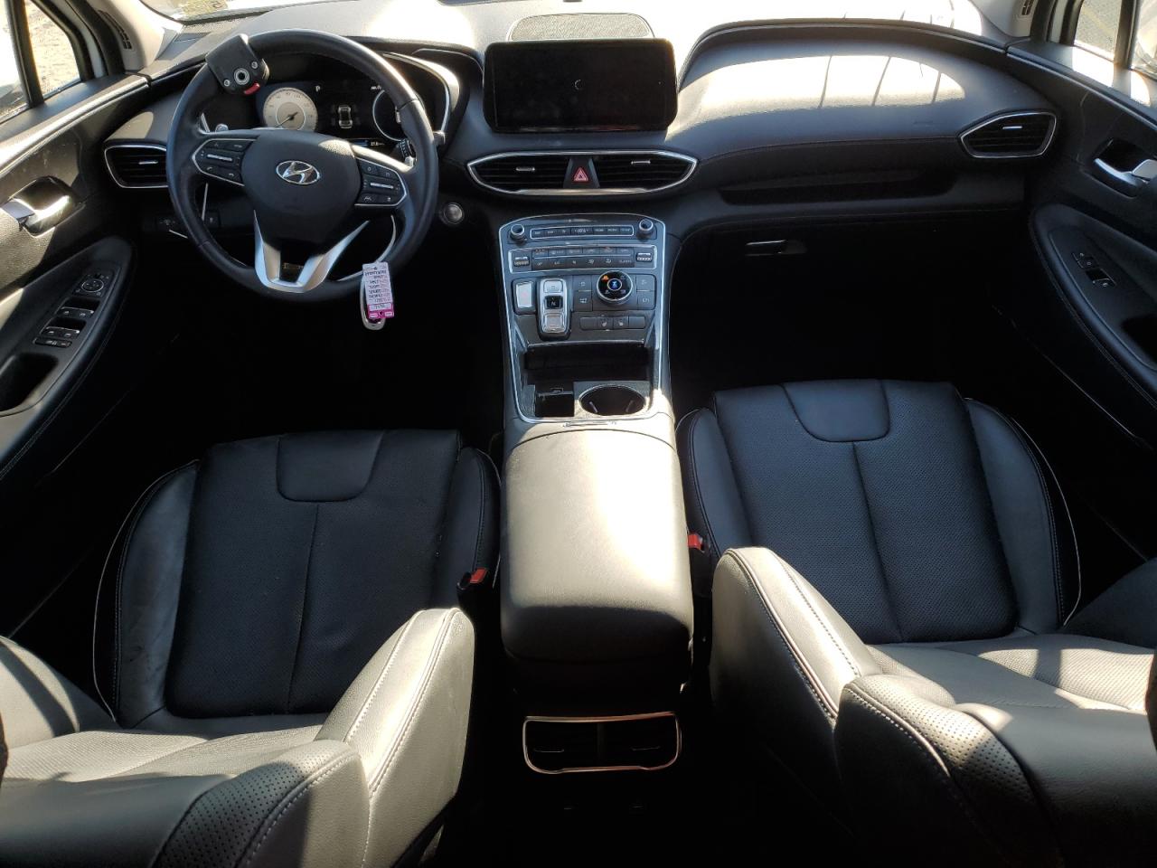 2021 Hyundai Santa Fe - Image 8
